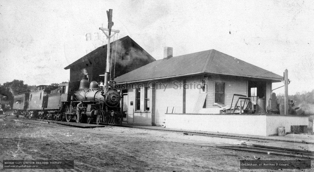 Postcard: Railroad Station, Stepney, Connecticut